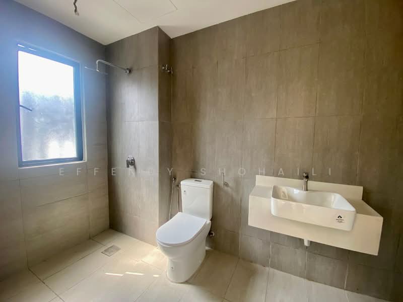 Rumah Teres 3 Tingkat untuk Dijual di Ampang (Selangor) - Effendy Shohaili - Bathroom - PropertyGuru.com.my