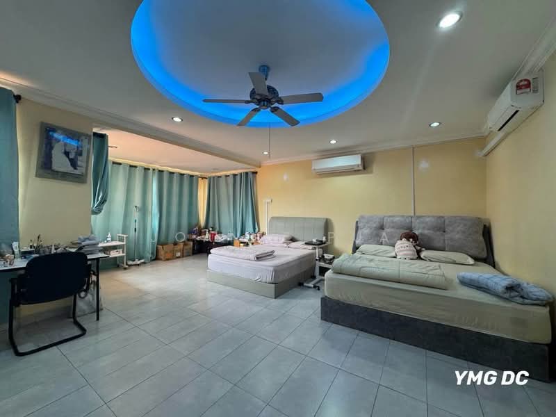 Semi-Detached House for Sale in Bandar Bukit Tinggi (Klang) - Joanne Pua - Bedroom - PropertyGuru.com.my
