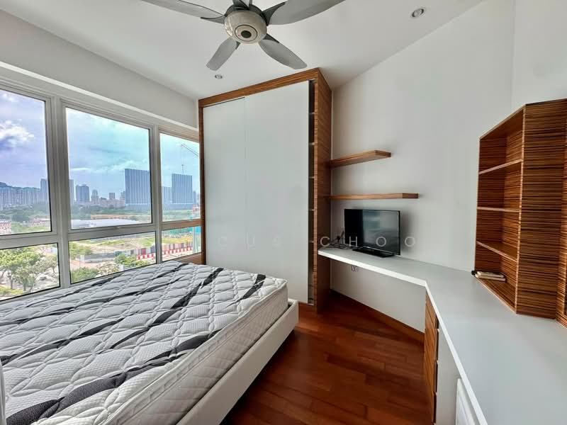 Kondominium untuk Dijual di Gurney Paragon - Marcus Choo - Bedroom - PropertyGuru.com.my