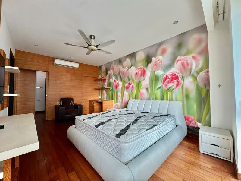 Kondominium untuk Dijual di Gurney Paragon - Marcus Choo - Bedroom - PropertyGuru.com.my