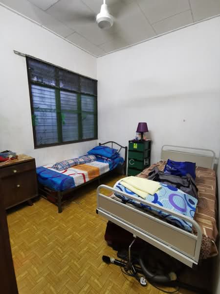 Rumah Teres 1.5 Tingkat untuk Dijual di Taman Kajang Jaya (Kajang) - Bryan Cho - Bedroom - PropertyGuru.com.my