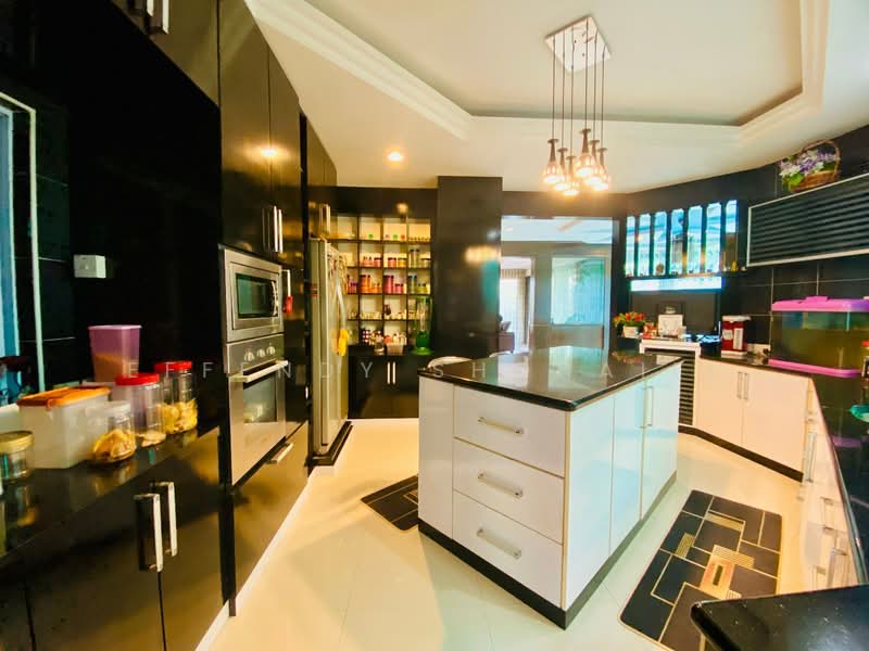Rumah Teres 2.5 Tingkat untuk Dijual di Ampang (Selangor) - Effendy Shohaili - Kitchen - PropertyGuru.com.my