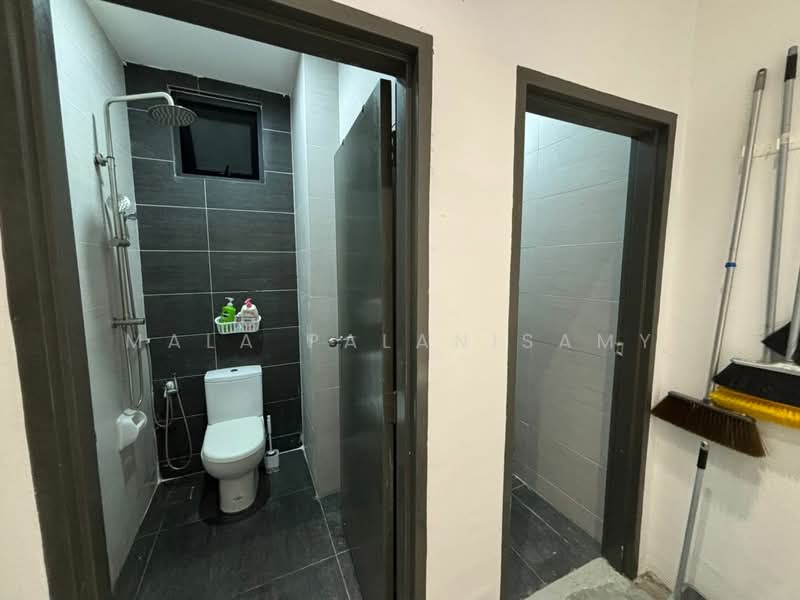 Retail Office for Sale in Bandar Sri Permaisuri (Cheras) - Mala Palanisamy - PropertyGuru.com.my