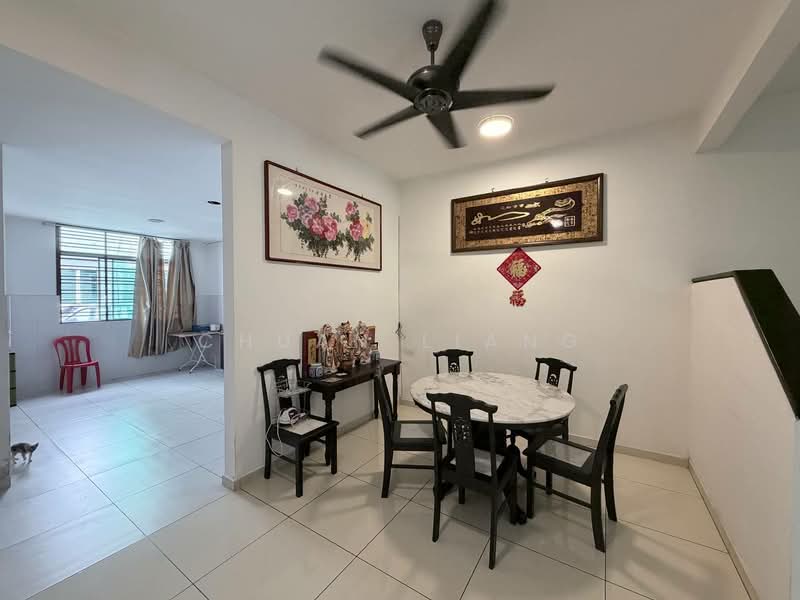 Rumah Teres 2 Tingkat untuk Dijual di Mutiara Rini (Skudai) - Chuan Liang - Dining Area - PropertyGuru.com.my