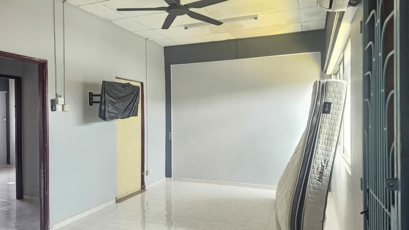 Rumah Teres 2 Tingkat untuk Disewa di Bandar Sunway (Sunway) - Joey Koh - Living Room - PropertyGuru.com.my