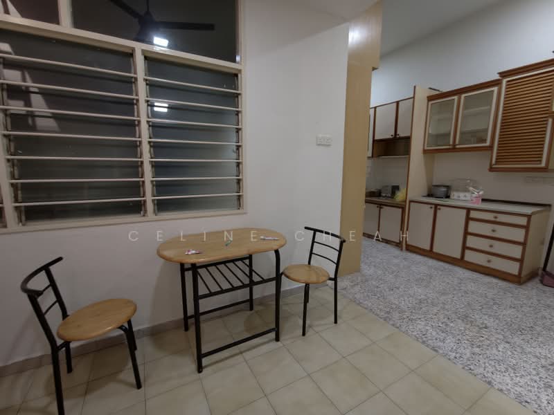 Rumah Teres 1 Tingkat untuk Disewa di Sungai Nipah (Sungai Dua) - Celine Cheah - Kitchen - PropertyGuru.com.my
