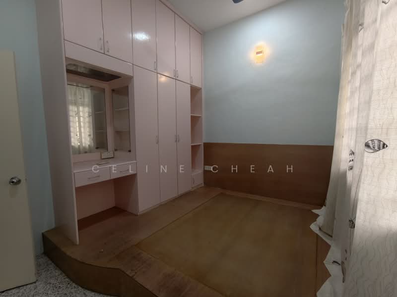 Rumah Teres 1 Tingkat untuk Disewa di Sungai Nipah (Sungai Dua) - Celine Cheah - Bedroom - PropertyGuru.com.my
