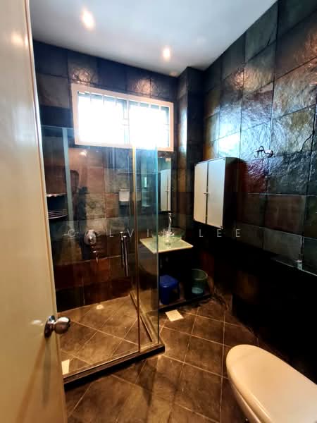 Rumah Berkembar untuk Dijual di Taman Pelangi Indah (Ulu Tiram) - Calvin Lee - PropertyGuru.com.my