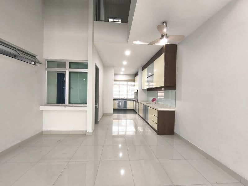 2-storey Terraced House for Rent in Bandar Rimbayu (Telok Panglima Garang) - Michelle Lee - Kitchen - PropertyGuru.com.my
