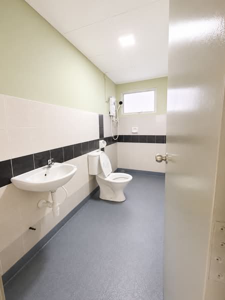 Service Residence for Rent at Koi Kinrara - Adam Lim - Bathroom - PropertyGuru.com.my
