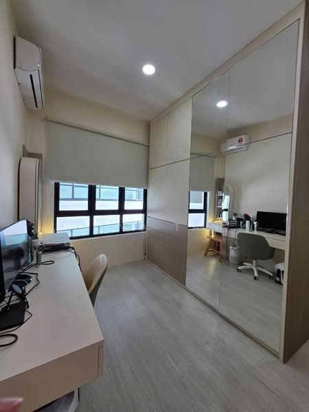 Service Residence for Sale at Gem Suites - Jeno Tan - Study - PropertyGuru.com.my