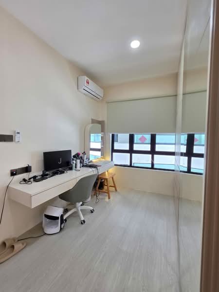 Service Residence for Sale at Gem Suites - Jeno Tan - Study - PropertyGuru.com.my