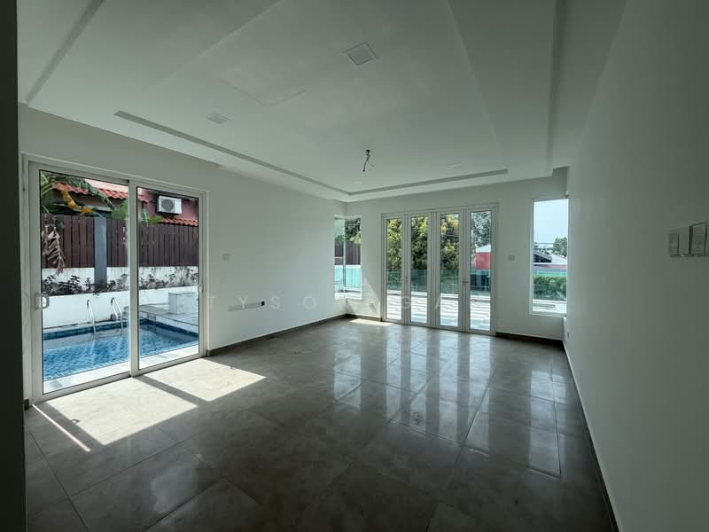Bungalow for Rent in Bukit Damansara (Damansara Heights) - Tyson Gan - Living Room - PropertyGuru.com.my