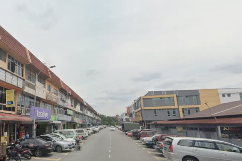 2-storey Terraced House for Sale in Serdang (Seri Kembangan) - Philip Chung - Exterior - PropertyGuru.com.my