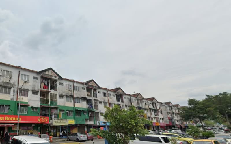 2-storey Terraced House for Sale in Serdang (Seri Kembangan) - Philip Chung - Exterior - PropertyGuru.com.my