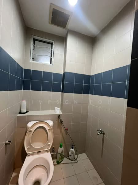 Rumah Berkembar untuk Disewa di Johor Bahru (Johor) - Simpson Poh - Bathroom - PropertyGuru.com.my