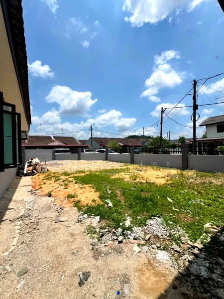 1-storey Terraced House for Sale in Taman Putri Kulai (Kulai) - Calvin Lee - PropertyGuru.com.my
