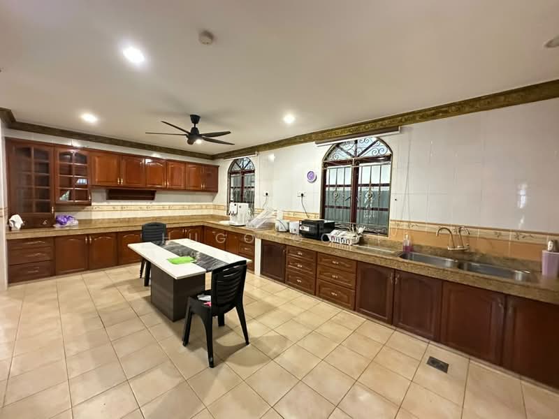 Bungalow for Rent in Cheras (Kuala Lumpur) - Hugo Gooi - Kitchen - PropertyGuru.com.my