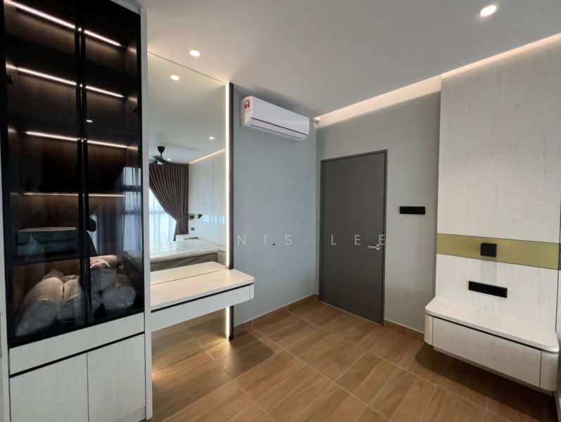 Kondominium untuk Dijual di R&F Princess Cove Phase 2-Seine Region - Dennis Lee - Bedroom - PropertyGuru.com.my