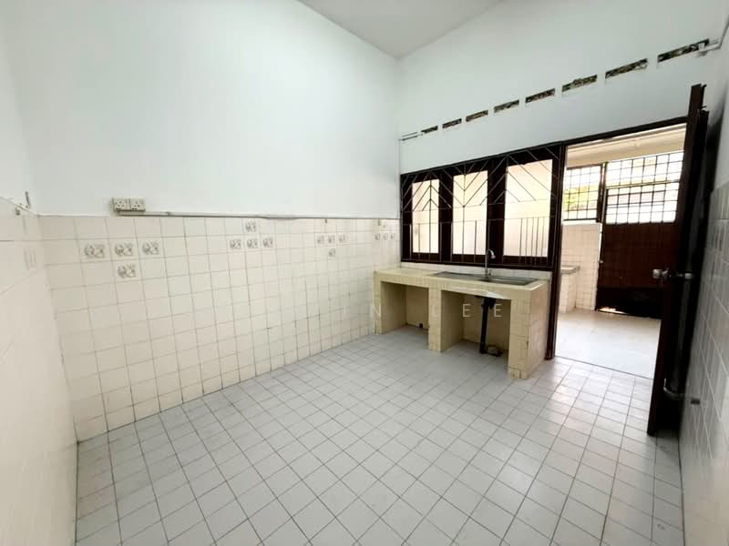 Rumah Teres 2 Tingkat untuk Dijual di Taman Suria (Johor Bahru) - Calvin Lee - PropertyGuru.com.my