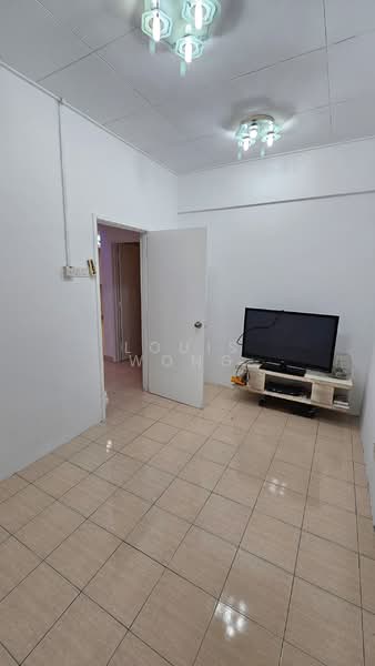 Pangsapuri untuk Dijual di Vista Harmoni - Louis Wong - Living Room - PropertyGuru.com.my