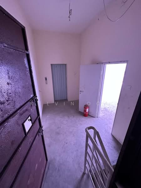 Kilang untuk Dijual di Simpang Ampat (Penang) - Kelvin Ooi - Entrance - PropertyGuru.com.my