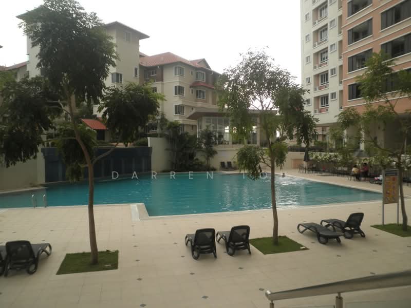 Kondominium untuk Dijual di Puteri Palma Condominiums - Darren Toh - Pool - PropertyGuru.com.my