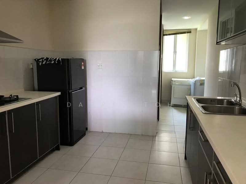Kondominium untuk Dijual di Puteri Palma Condominiums - Darren Toh - Kitchen - PropertyGuru.com.my