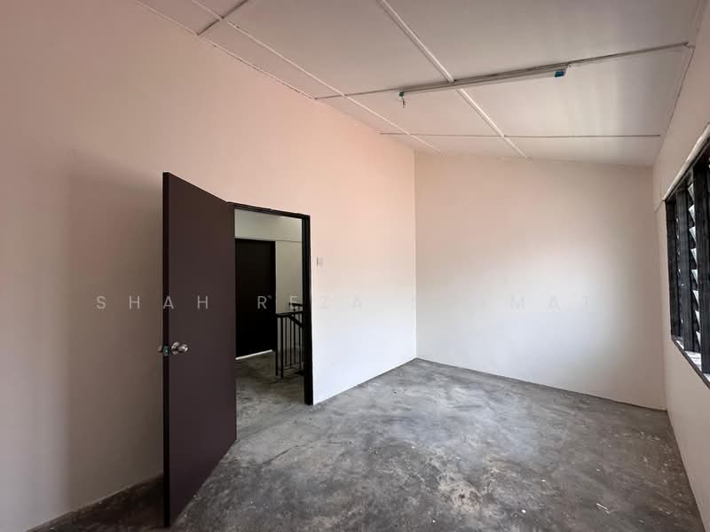 Rumah Teres 2 Tingkat untuk Dijual di Taman Sri Puchong (Puchong) - SHAH REZA SASMAT - PropertyGuru.com.my