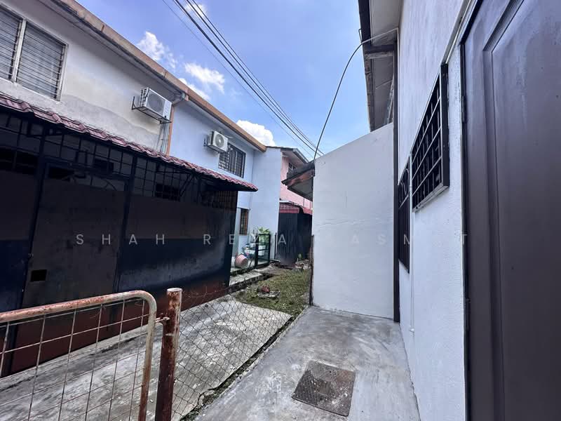 Rumah Teres 2 Tingkat untuk Dijual di Taman Sri Puchong (Puchong) - SHAH REZA SASMAT - PropertyGuru.com.my