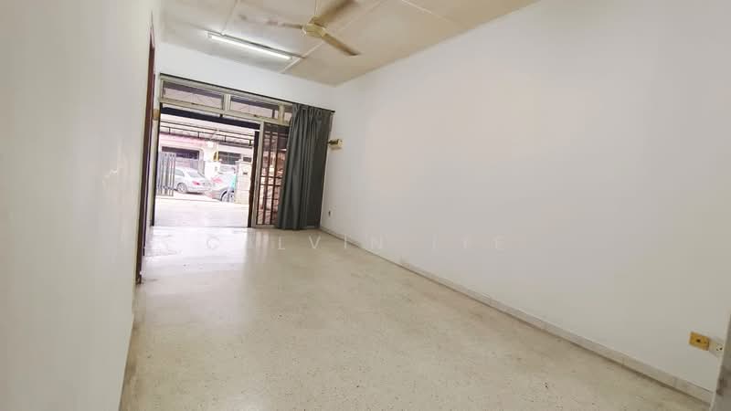 Rumah Teres 1 Tingkat untuk Dijual di Taman Johor Jaya (Johor Bahru) - Calvin Lee - PropertyGuru.com.my