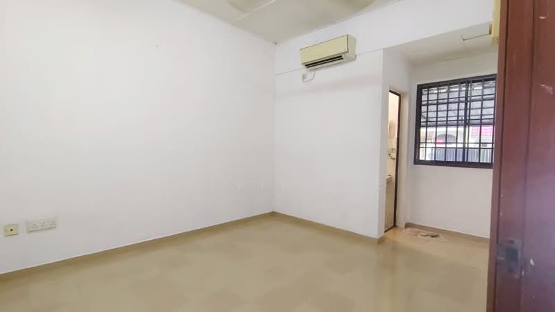 Rumah Teres 1 Tingkat untuk Dijual di Taman Johor Jaya (Johor Bahru) - Calvin Lee - PropertyGuru.com.my