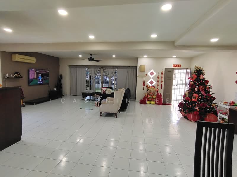 Terraced House for Sale in Taman Bukit Subang (Shah Alam) - Cassnin Lee - Living Room - PropertyGuru.com.my