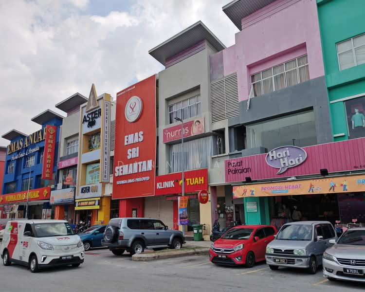 Kedai / Pejabat untuk Dijual di Shah Alam (Selangor) - DINN YAP - Exterior - PropertyGuru.com.my