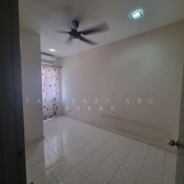 2-storey Terraced House for Sale in TAMAN PUCHONG UTAMA (Puchong) - Fakurazy Abu Bakar - Interior - PropertyGuru.com.my