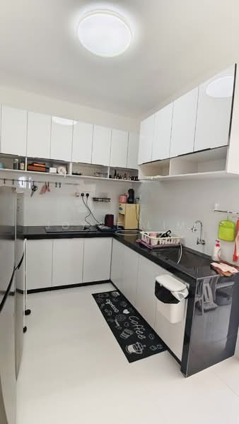 Pangsapuri untuk Disewa di Menara Kuda Lari - Joyce Lim - Kitchen - PropertyGuru.com.my
