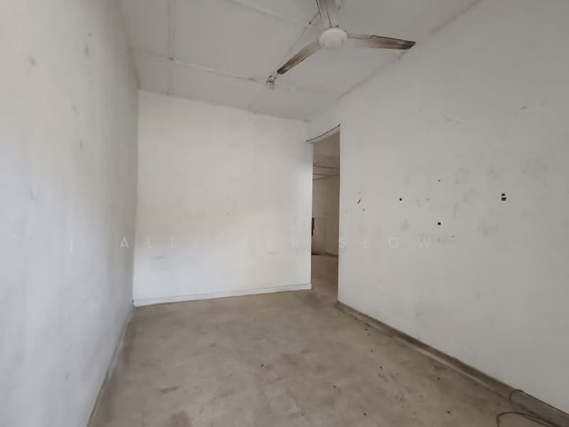 Rumah Teres 1 Tingkat untuk Disewa di Taman Sri Muda (Shah Alam) - Allister Seow - Interior - PropertyGuru.com.my