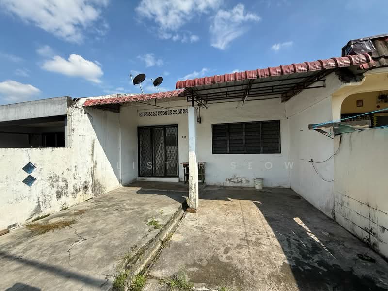 Rumah Teres 1 Tingkat untuk Disewa di Taman Sri Muda (Shah Alam) - Allister Seow - Exterior - PropertyGuru.com.my