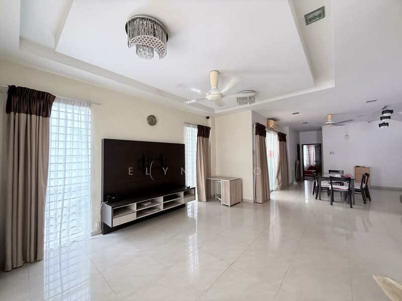 Rumah Banglo untuk Dijual di Kota Kemuning (Shah Alam) - Elyn Soo - Living Room - PropertyGuru.com.my