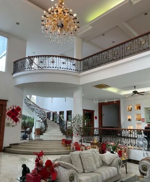 Rumah Banglo untuk Dijual di Taman Stulang Laut (Johor Bahru) - Ronald Mak - Living Room - PropertyGuru.com.my
