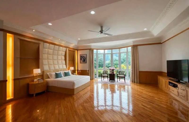 Rumah Banglo untuk Dijual di Taman Stulang Laut (Johor Bahru) - Ronald Mak - Bedroom - PropertyGuru.com.my