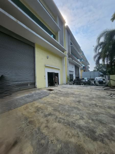 Semi-D Factory for Rent in North Port (Pelabuhan Utara) (Port Klang (Pelabuhan Klang)) - Kelly Teo - Exterior - PropertyGuru.com.my