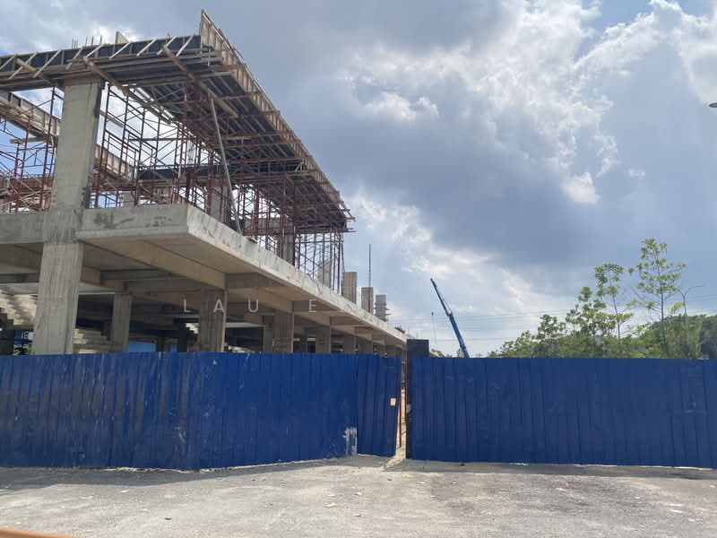 Shop for Sale in Taman Mutiara Gading (Batu Pahat) - Lau Ee Xuan - Exterior - PropertyGuru.com.my