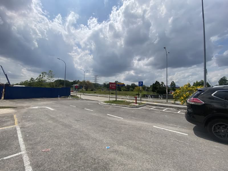 Shop for Sale in Taman Mutiara Gading (Batu Pahat) - Lau Ee Xuan - Exterior - PropertyGuru.com.my