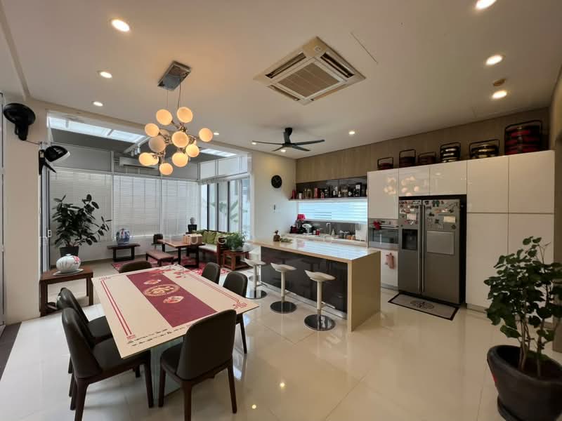 Bungalow for Rent in Gombak (Kuala Lumpur) - Hugo Gooi - Kitchen - PropertyGuru.com.my