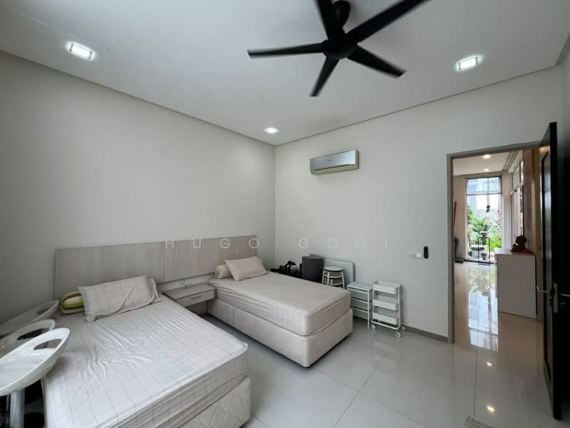 Bungalow for Rent in Gombak (Kuala Lumpur) - Hugo Gooi - Bedroom - PropertyGuru.com.my