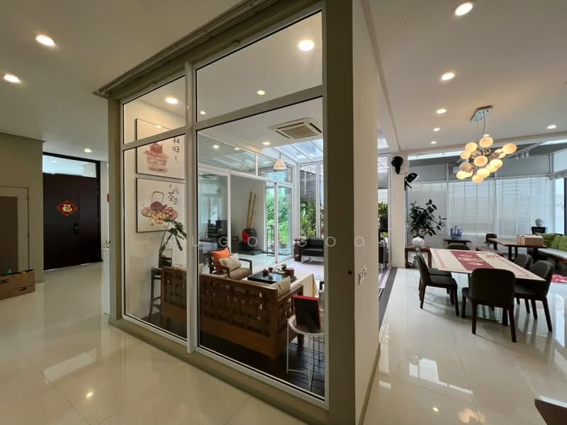 Bungalow for Rent in Gombak (Kuala Lumpur) - Hugo Gooi - Living Room - PropertyGuru.com.my