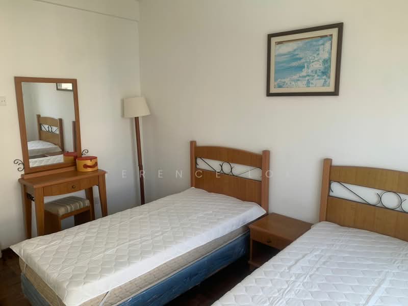Kondominium untuk Dijual di Bay View Villas - Terence Lok - Bedroom - PropertyGuru.com.my
