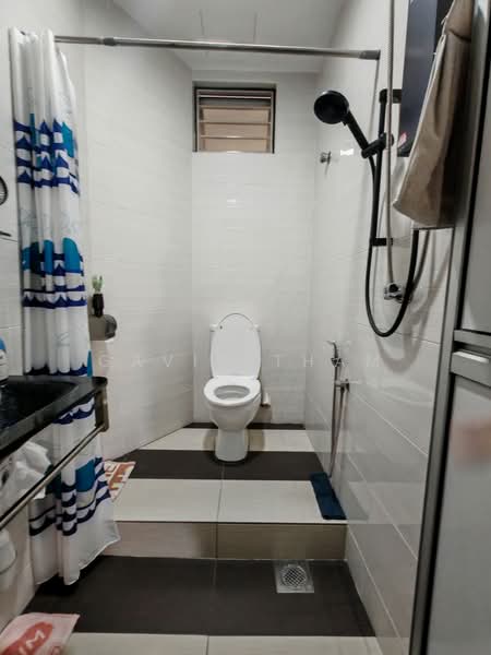 Rumah Banglo untuk Dijual di Taman Gembira (Jalan Klang Lama (Old Klang Road)) - Gavin Tham - Bathroom - PropertyGuru.com.my