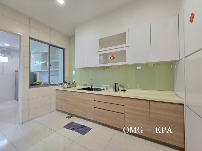 Semi-Detached House for Sale in Ambang Botanic 2 (Klang) - Daniel Kok - Kitchen - PropertyGuru.com.my